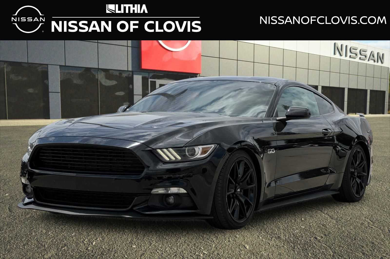 2017 Ford Mustang GT Coupe Premium's photo