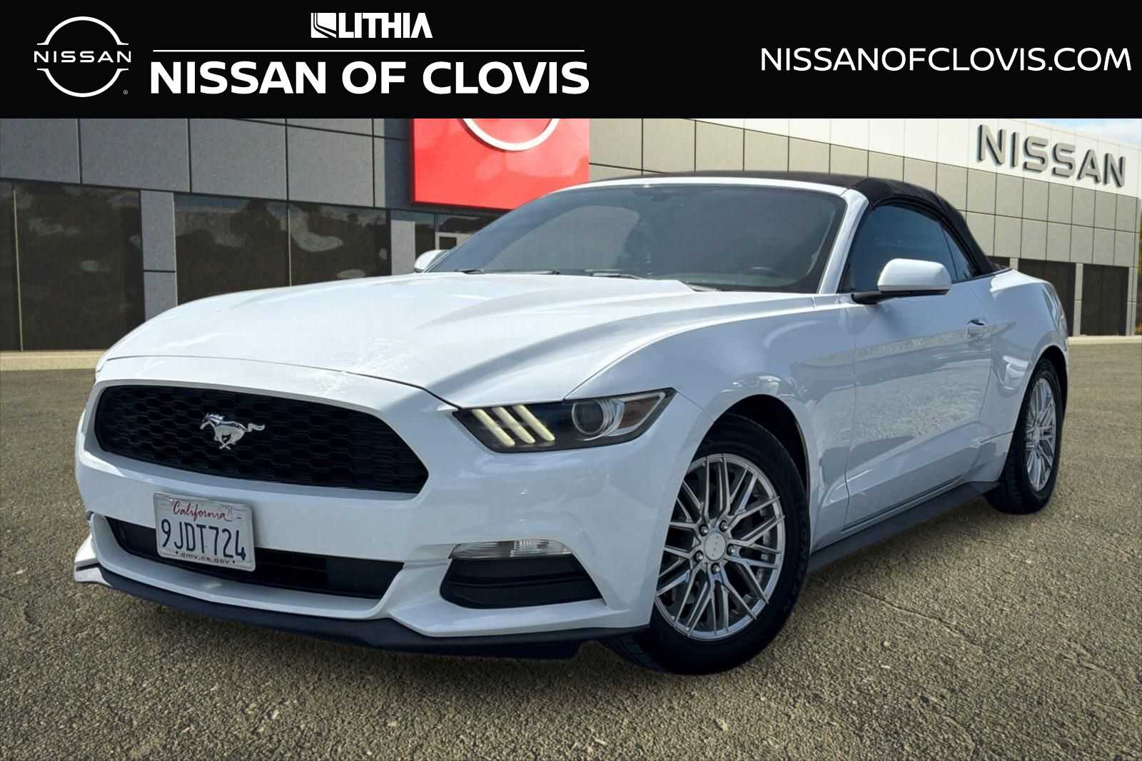 2016 Ford Mustang V6 Convertible's photo