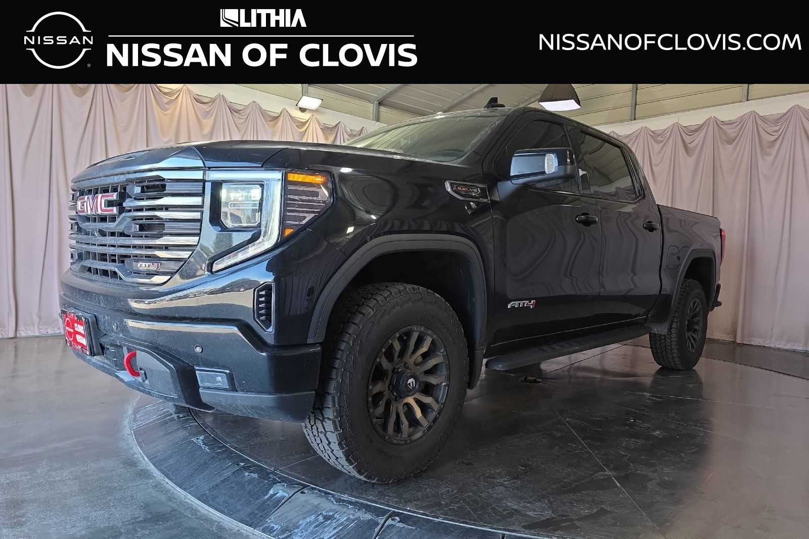 2022 GMC Sierra 1500 AT4 Crew Cab 4WD