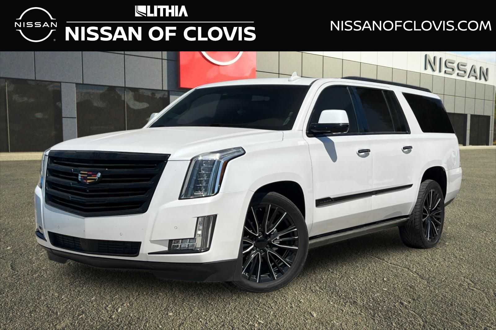 2016 Cadillac Escalade ESV AWD Platinum's photo