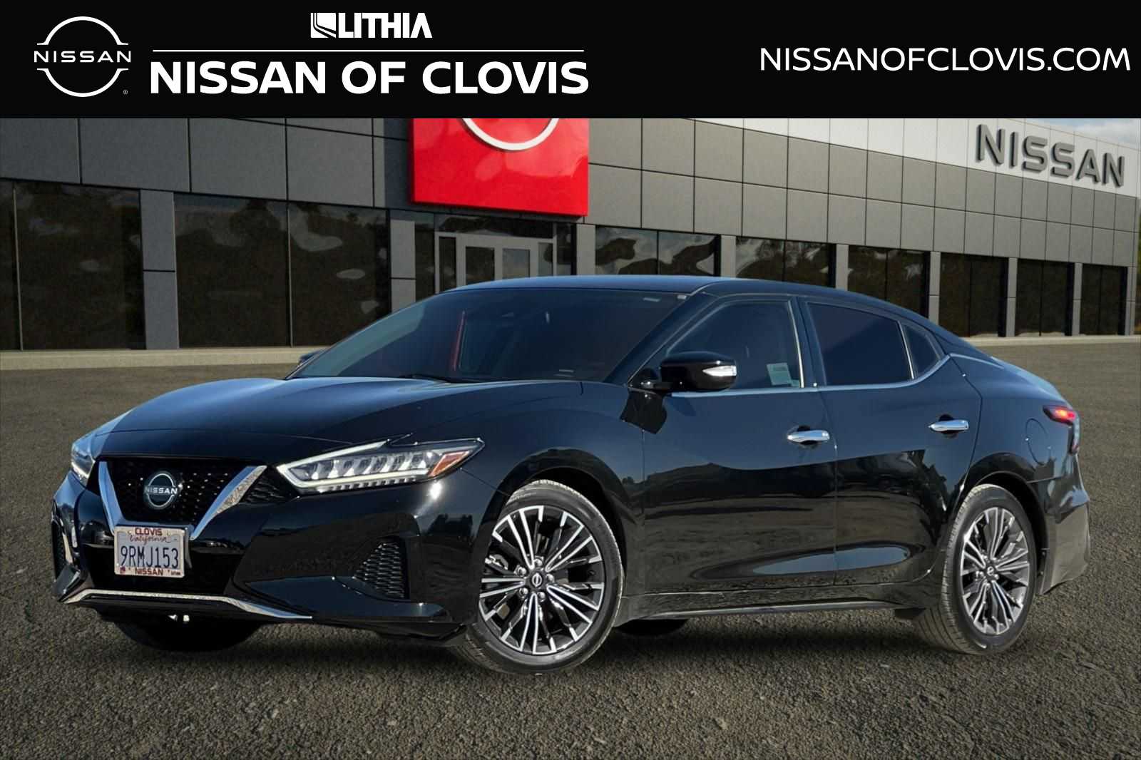 2023 Nissan Maxima SV