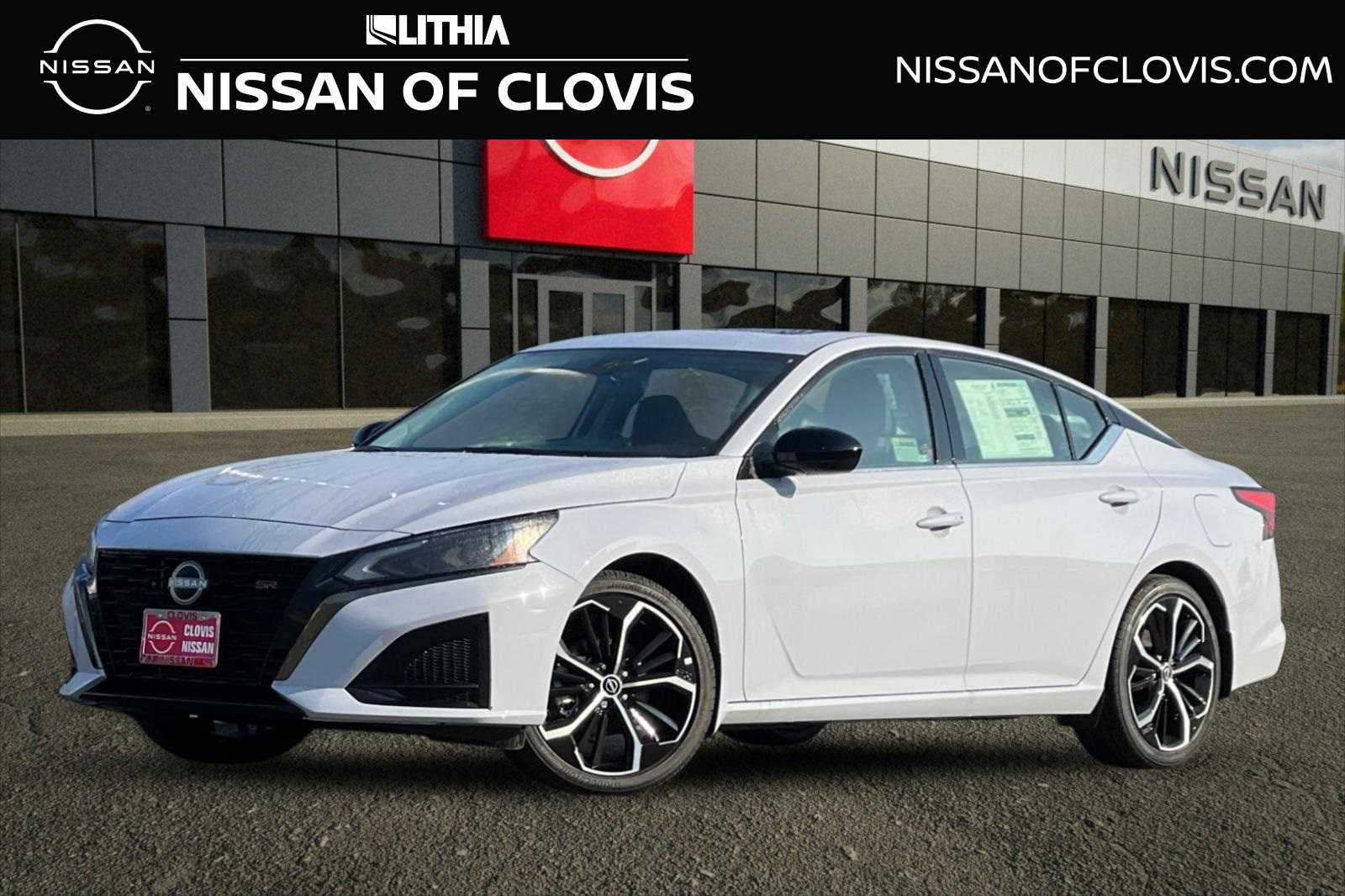 2025 Nissan Altima SR