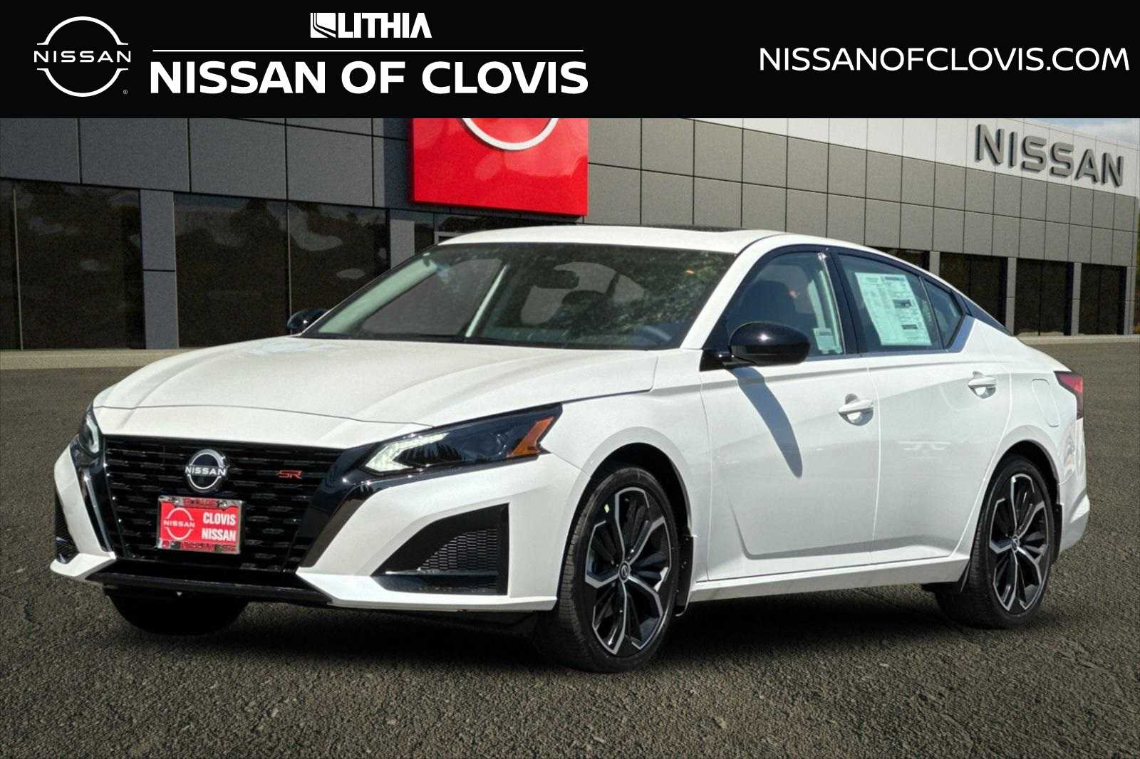 2025 Nissan Altima SR