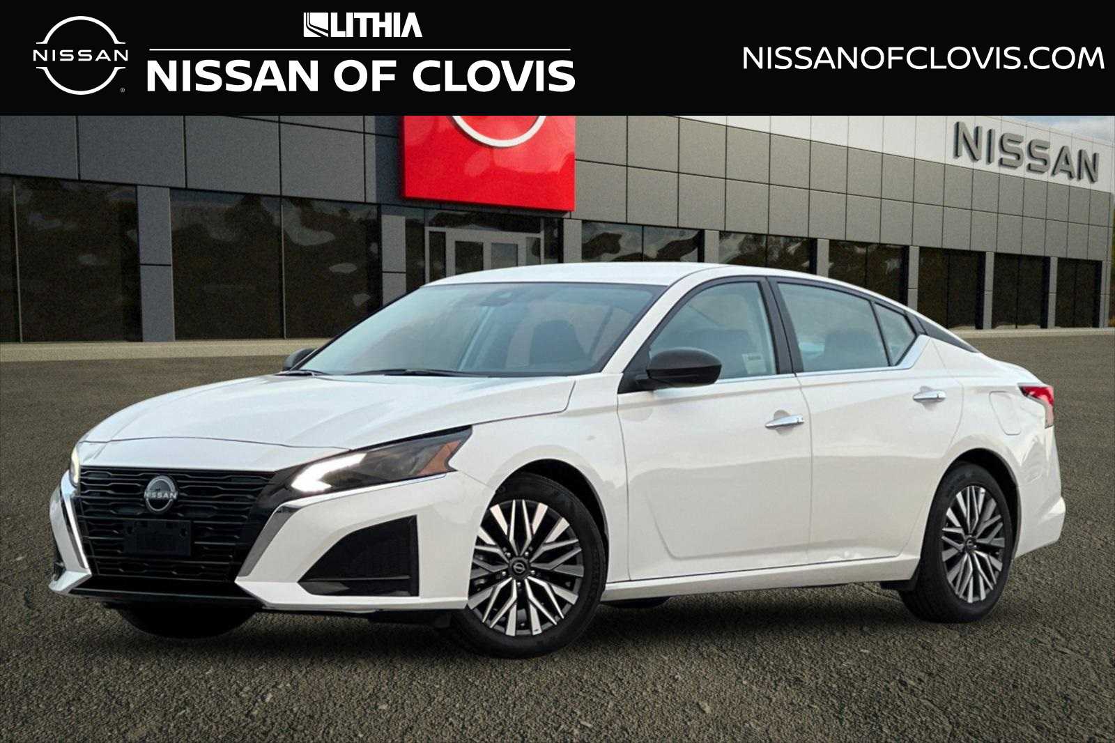 2025 Nissan Altima SV's photo