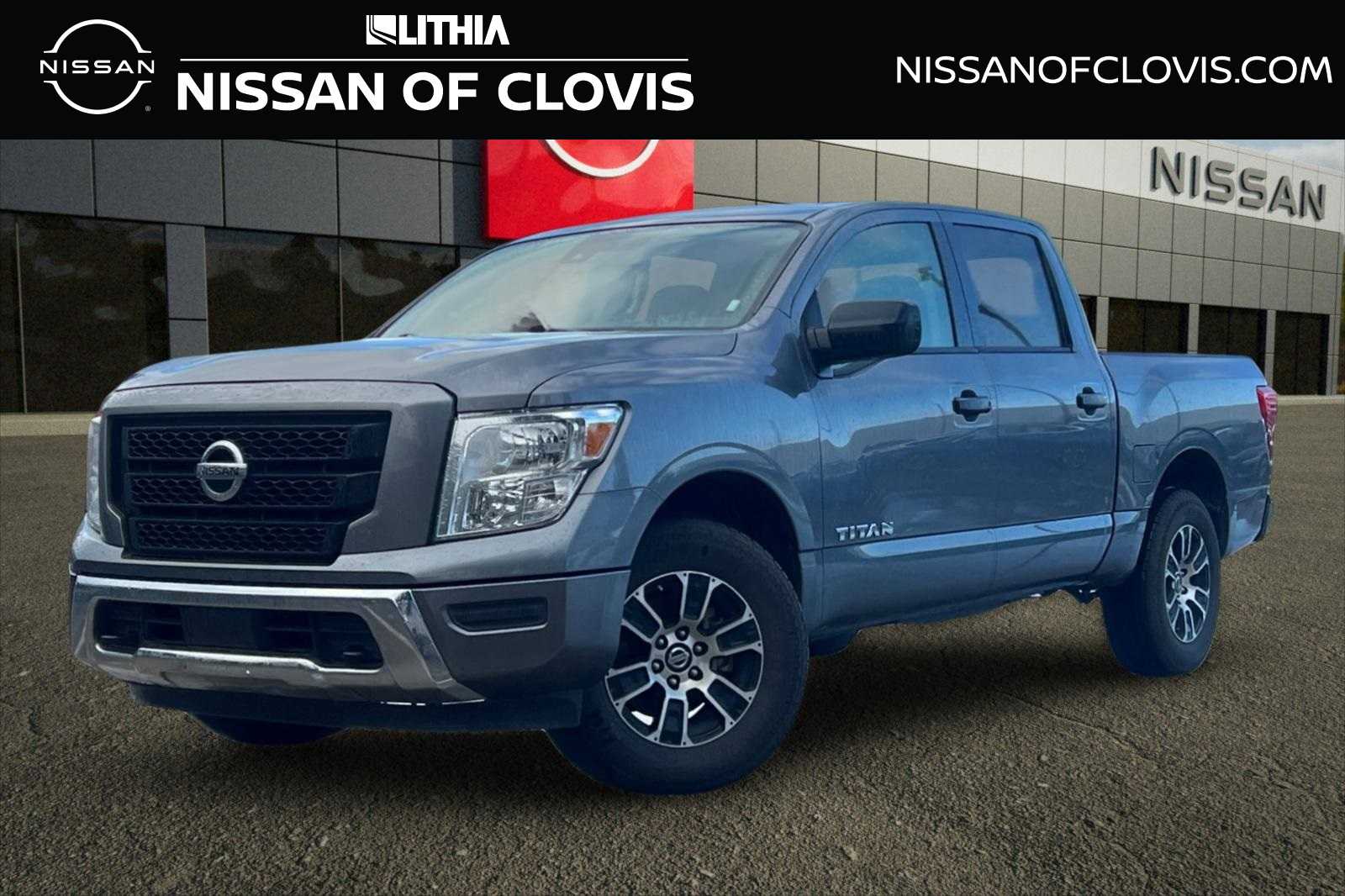 2022 Nissan Titan SV