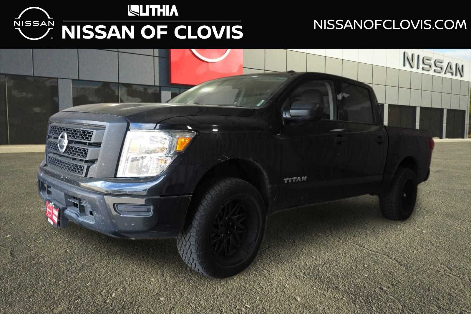 2021 Nissan Titan S 4X2 Crew Cab's photo