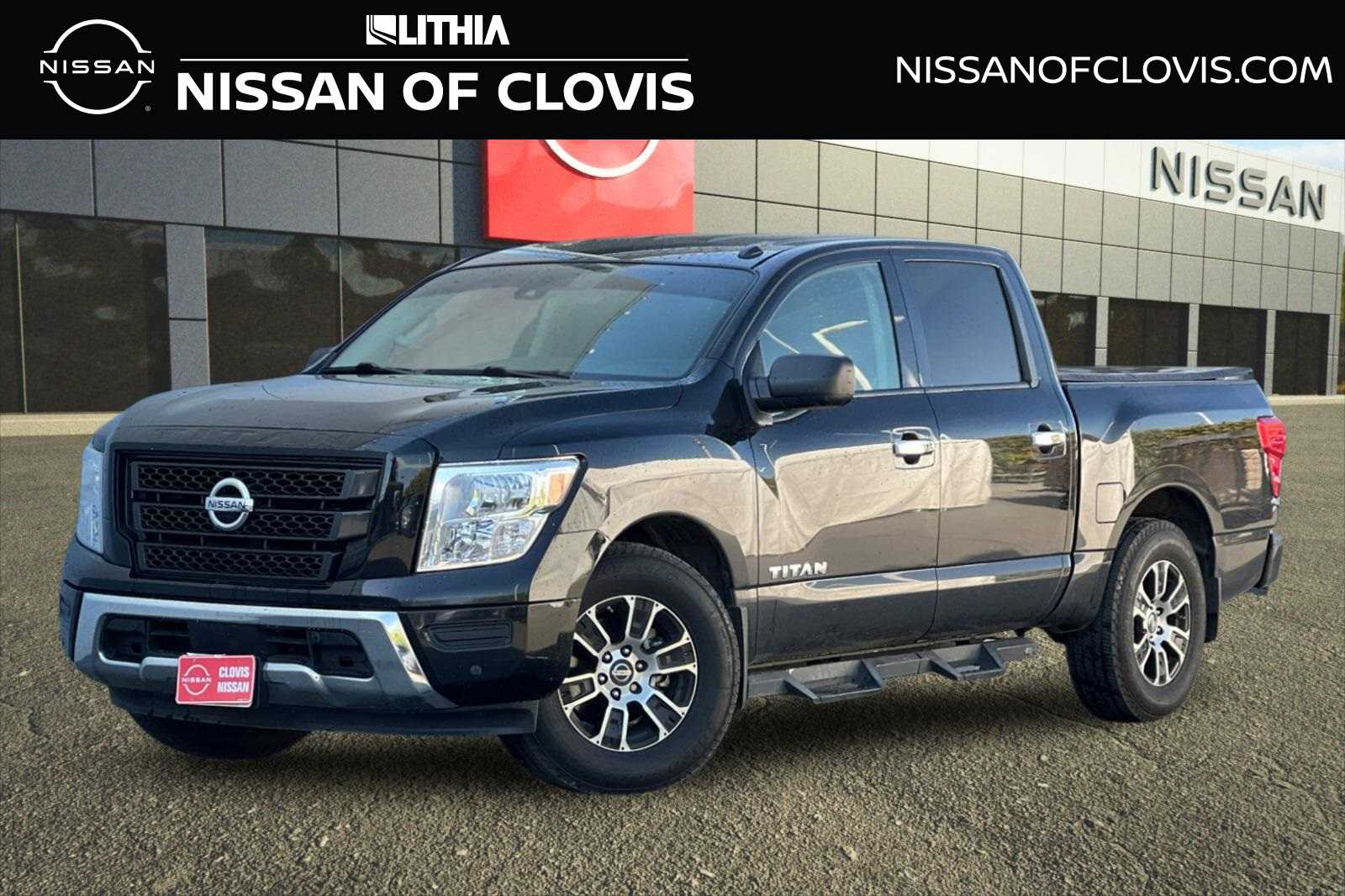 2021 Nissan Titan SV