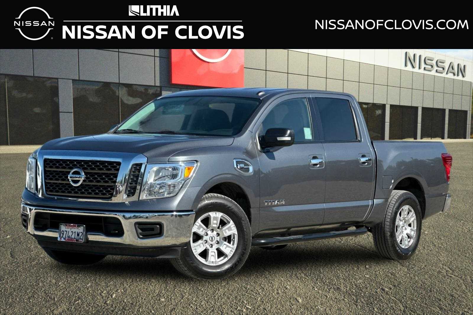 2017 Nissan Titan SV