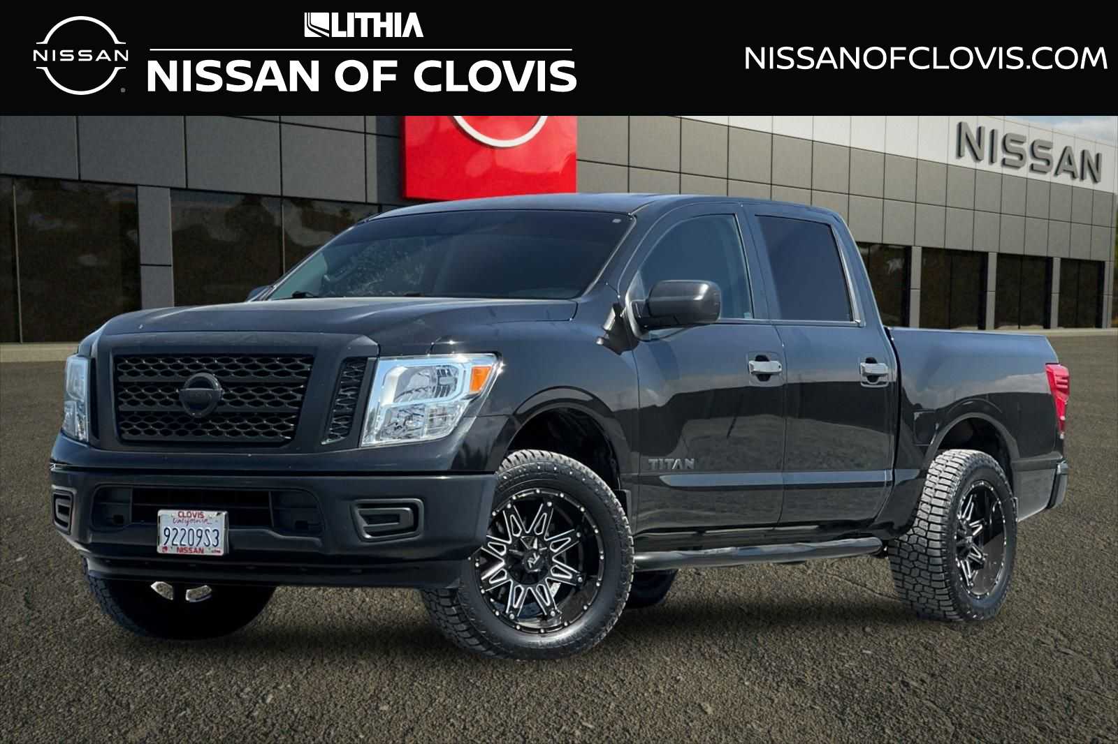  2018 Nissan Titan S Crew Cab 4WD   