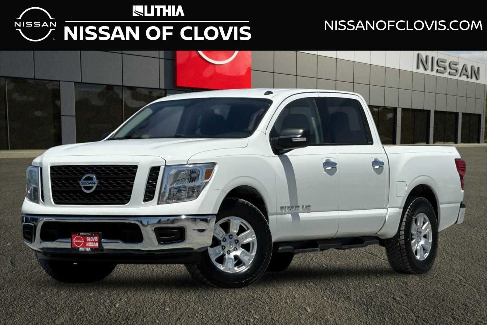 Glacier White 2019 Nissan Titan SV Crew Cab RWD Pickup Truck 4X2 7-Speed Automatic