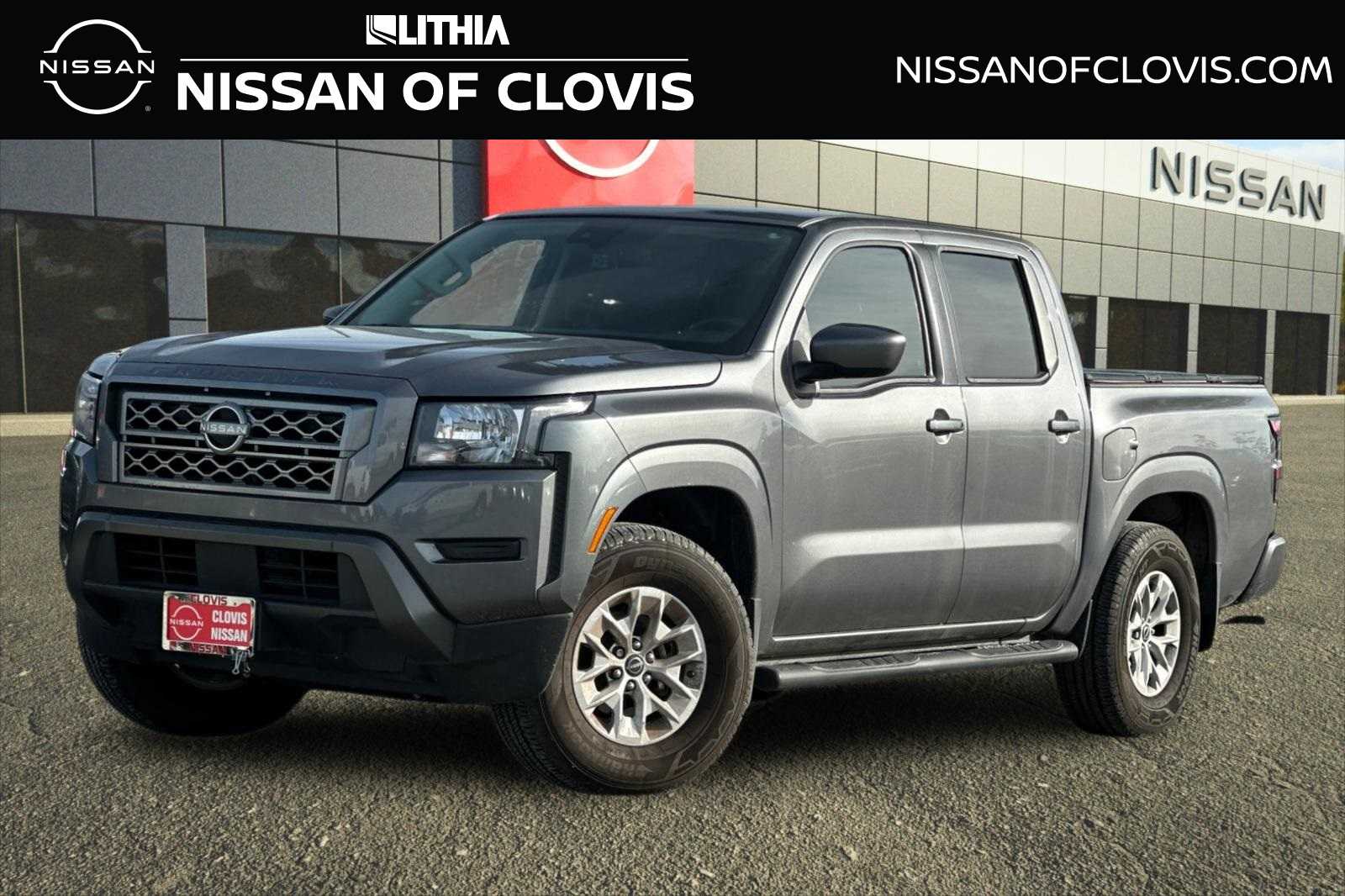 2024 Nissan Frontier SV's photo