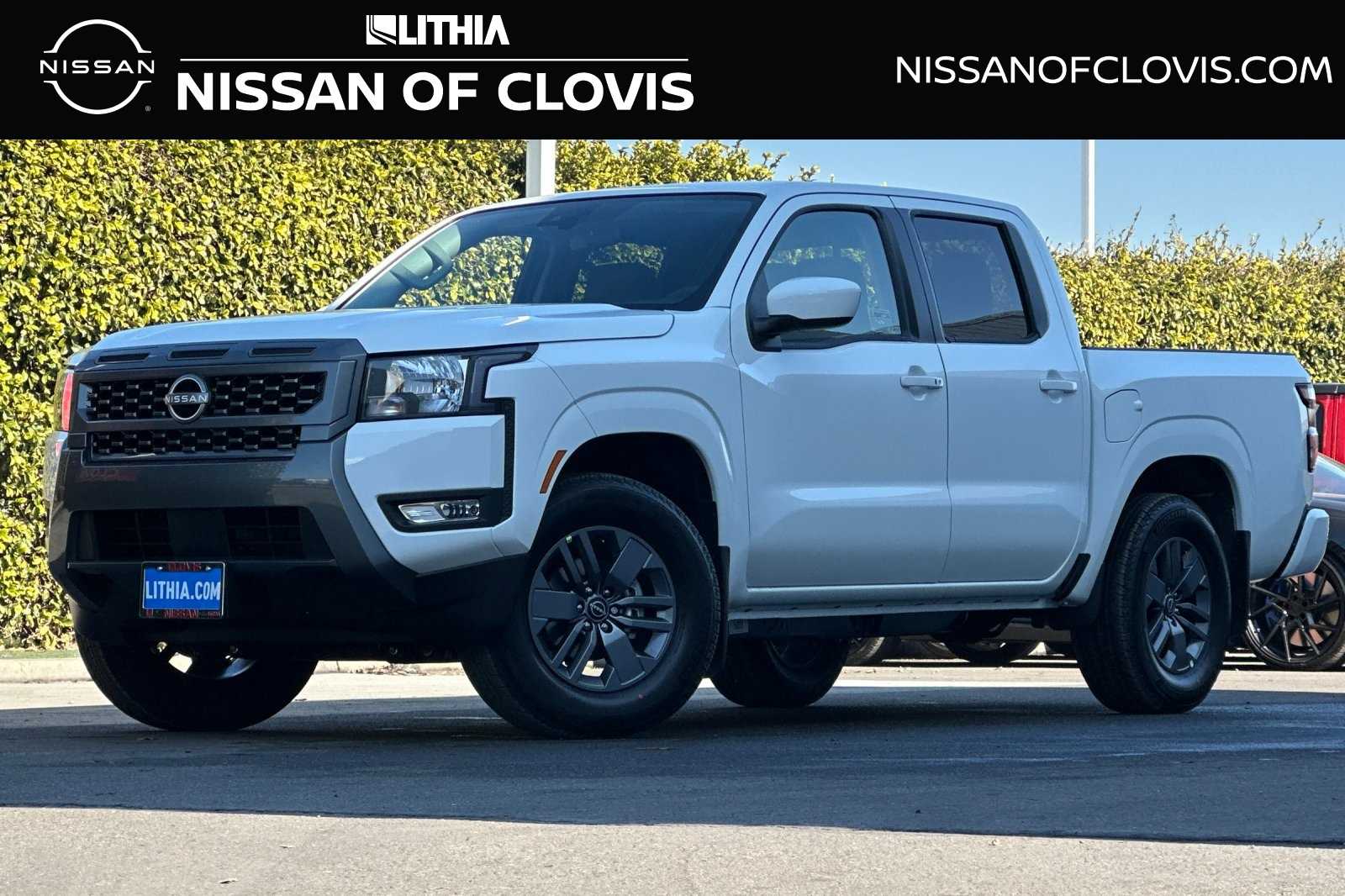 2025 Nissan Frontier SV