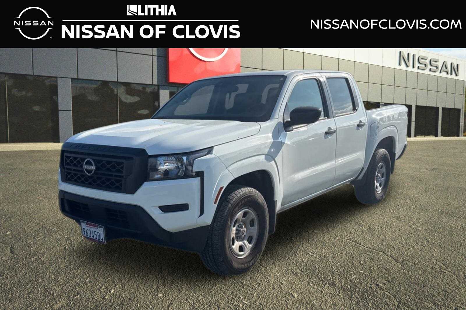 2024 Nissan Frontier S's photo