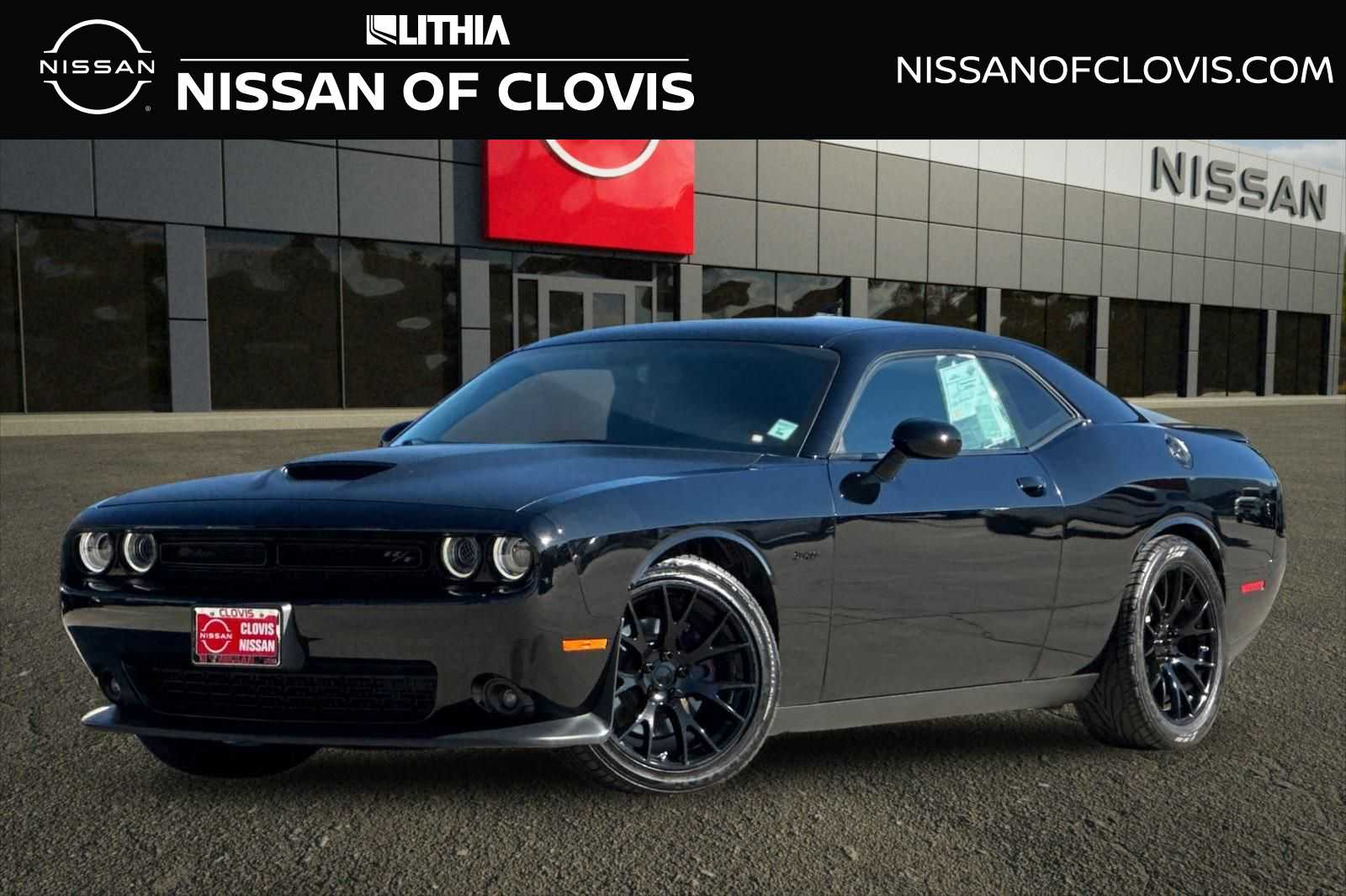 Pitch Black Clearcoat 2023 Dodge Challenger R/T RWD Coupe Rear-Wheel Drive 6-Speed Manual