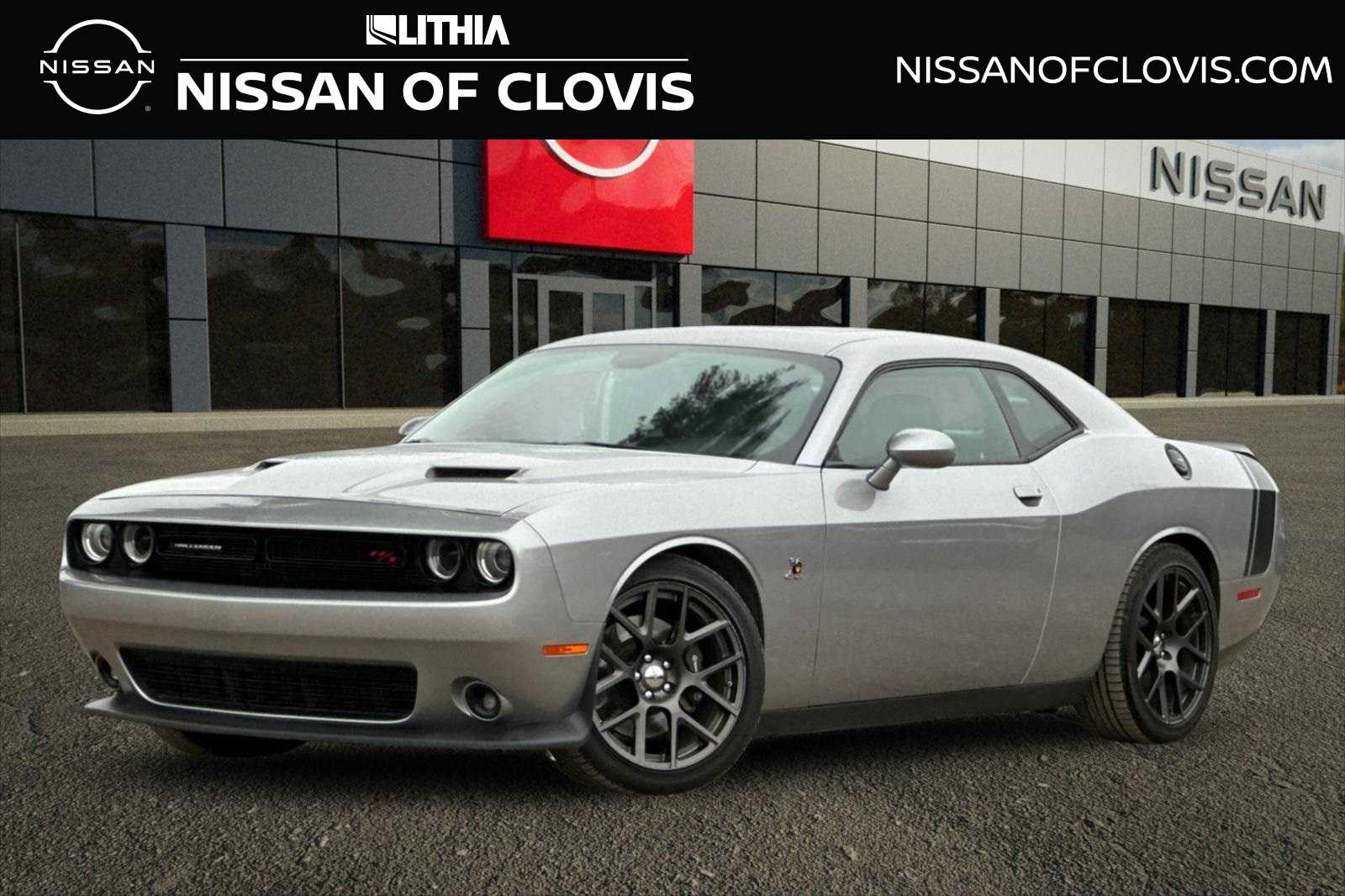 2016 Dodge Challenger Scat Pack's photo