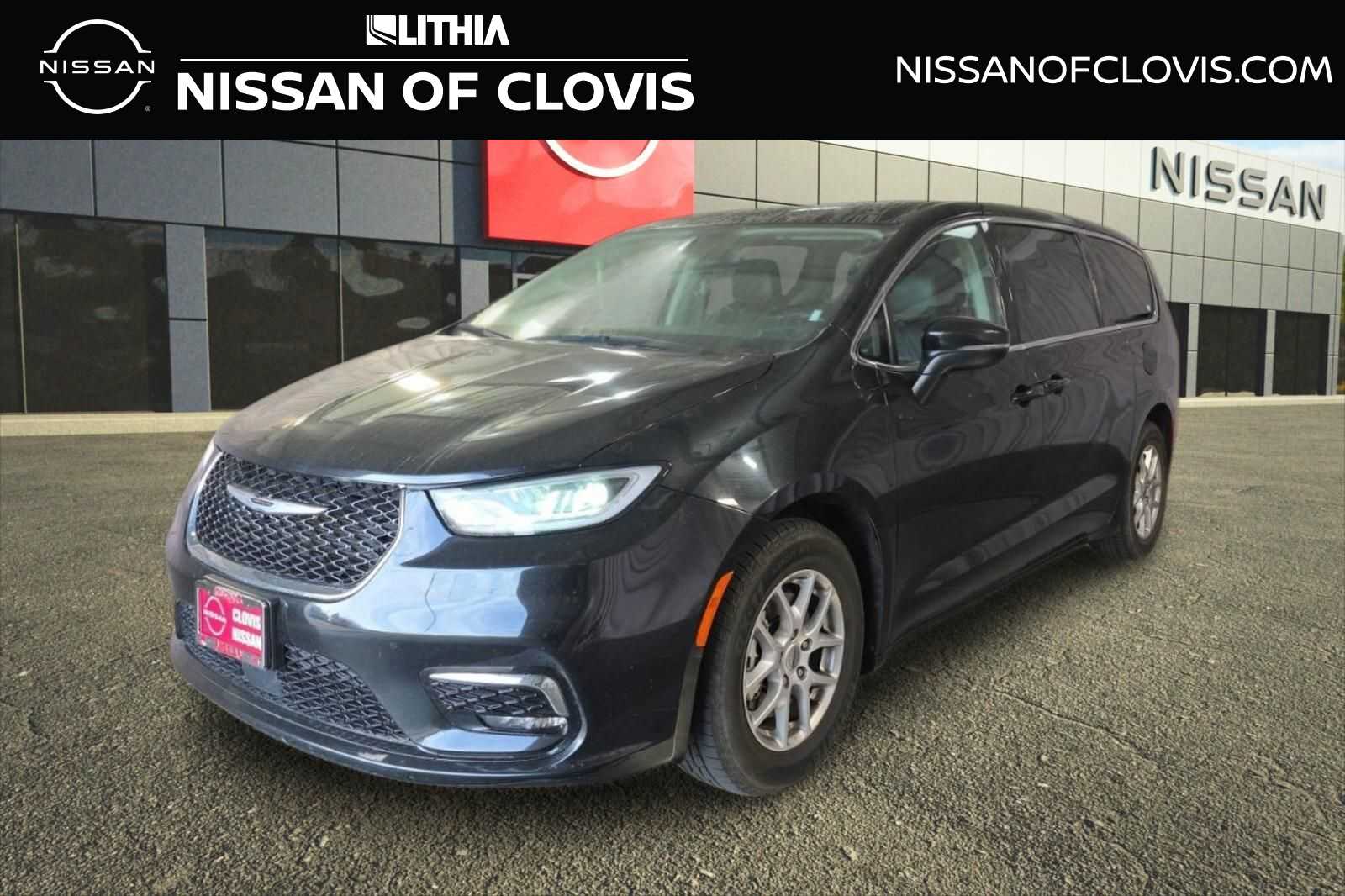 2023 Chrysler Pacifica Touring L