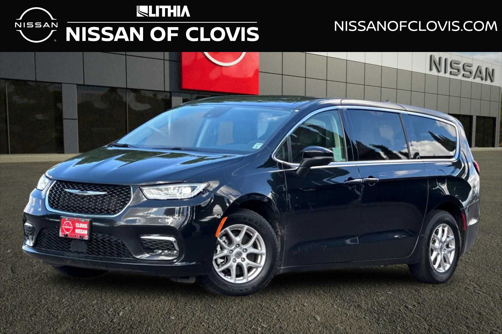 2023 Chrysler Pacifica Touring L