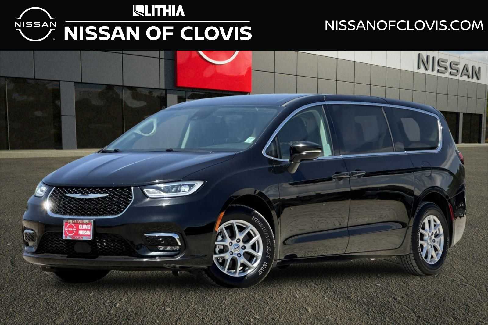2024 Chrysler Pacifica Touring L