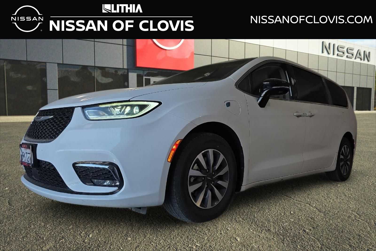 2024 Chrysler Pacifica Hybrid Select
