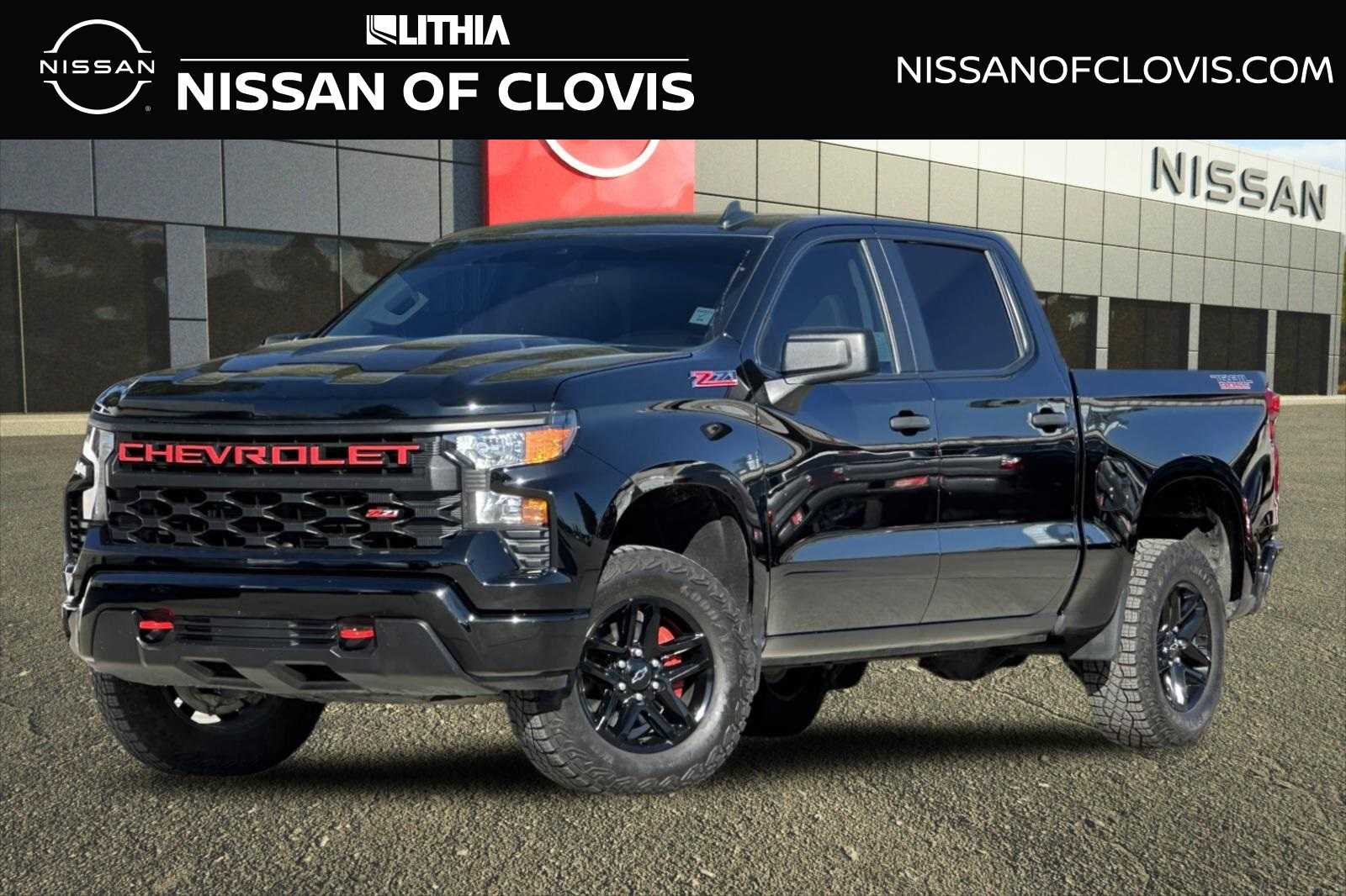 2024 Chevrolet Silverado 1500 Custom Trail Boss Crew Cab 4WD