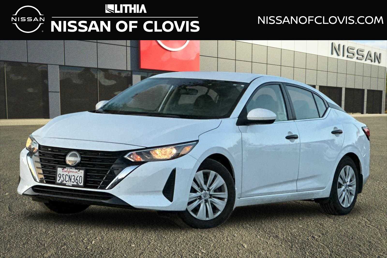 2025 Nissan Sentra S's photo