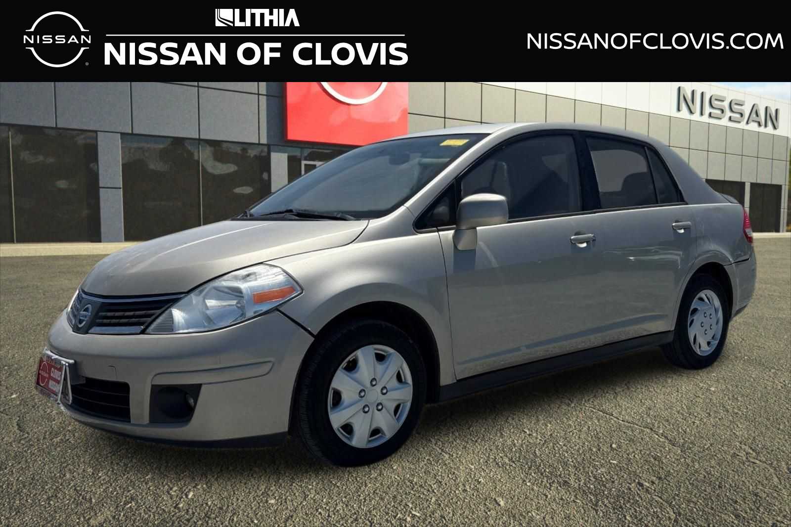 2009 Nissan Versa 1.8 S