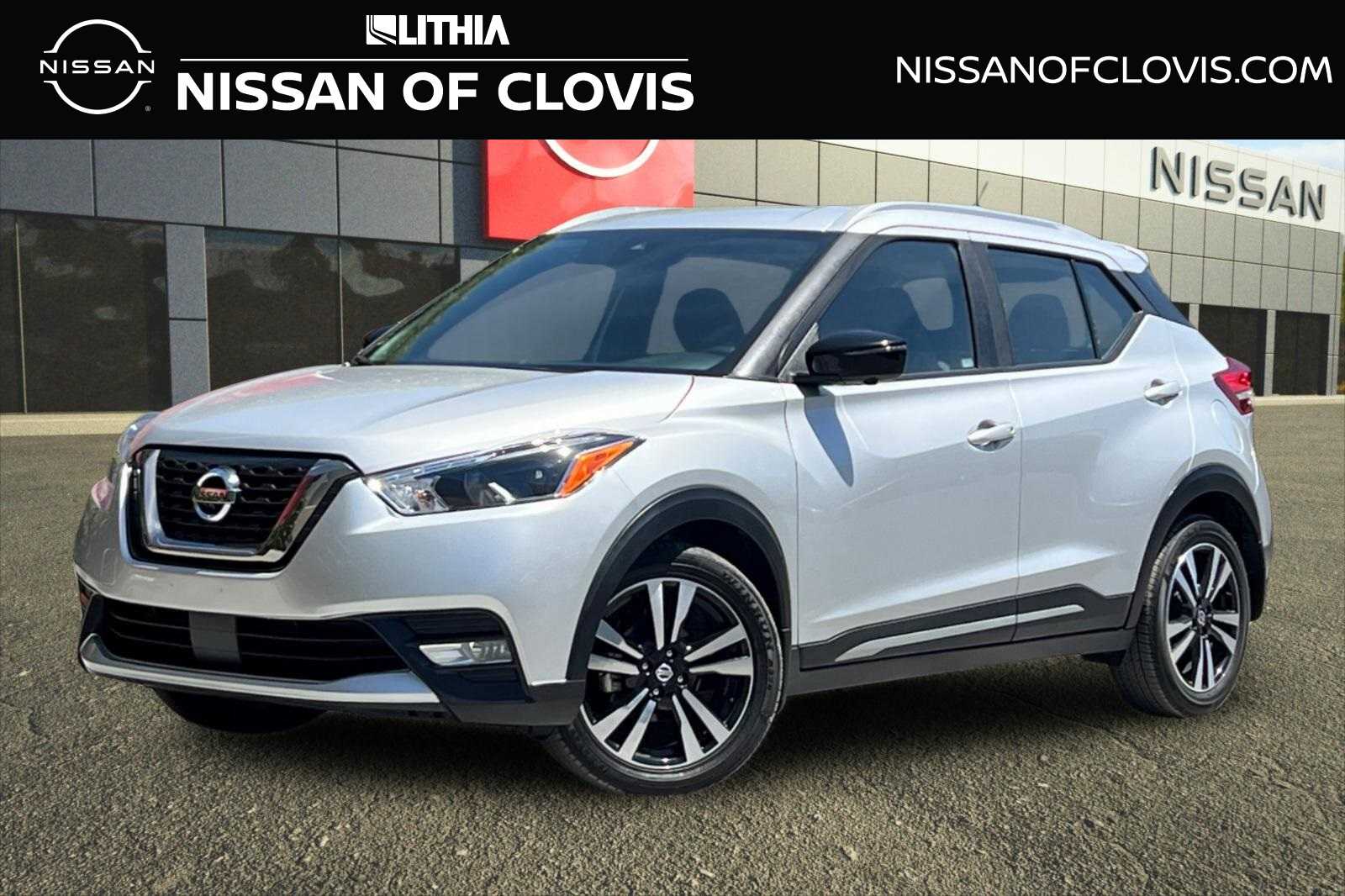 2020 Nissan Kicks SR
