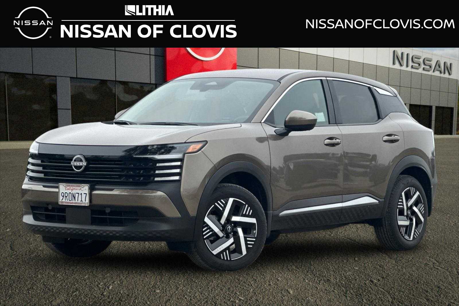 2025 Nissan Kicks SV