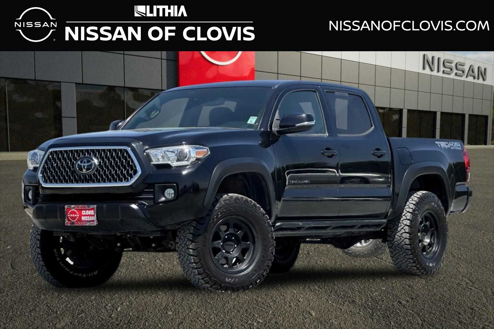Midnight Black Metallic 2019 Toyota Tacoma Pickup Truck Four-Wheel Drive 6-Speed Automatic