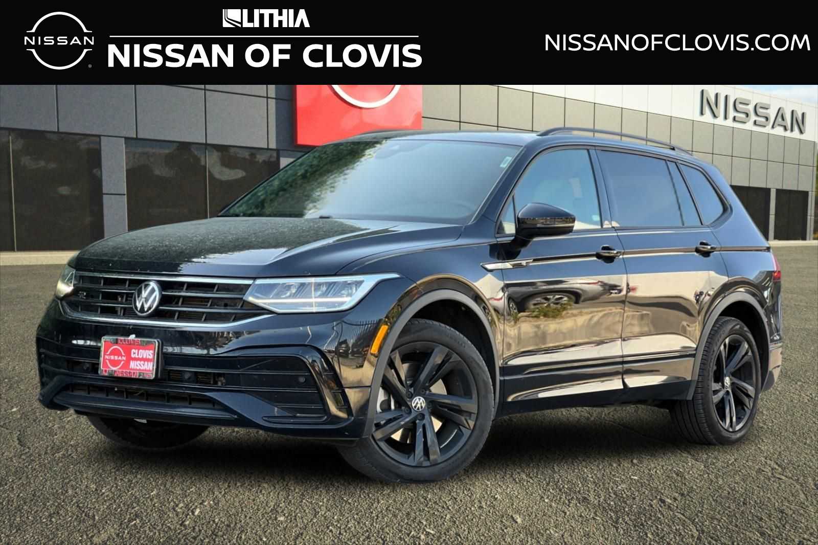 2023 Volkswagen Tiguan SE R-Line Black