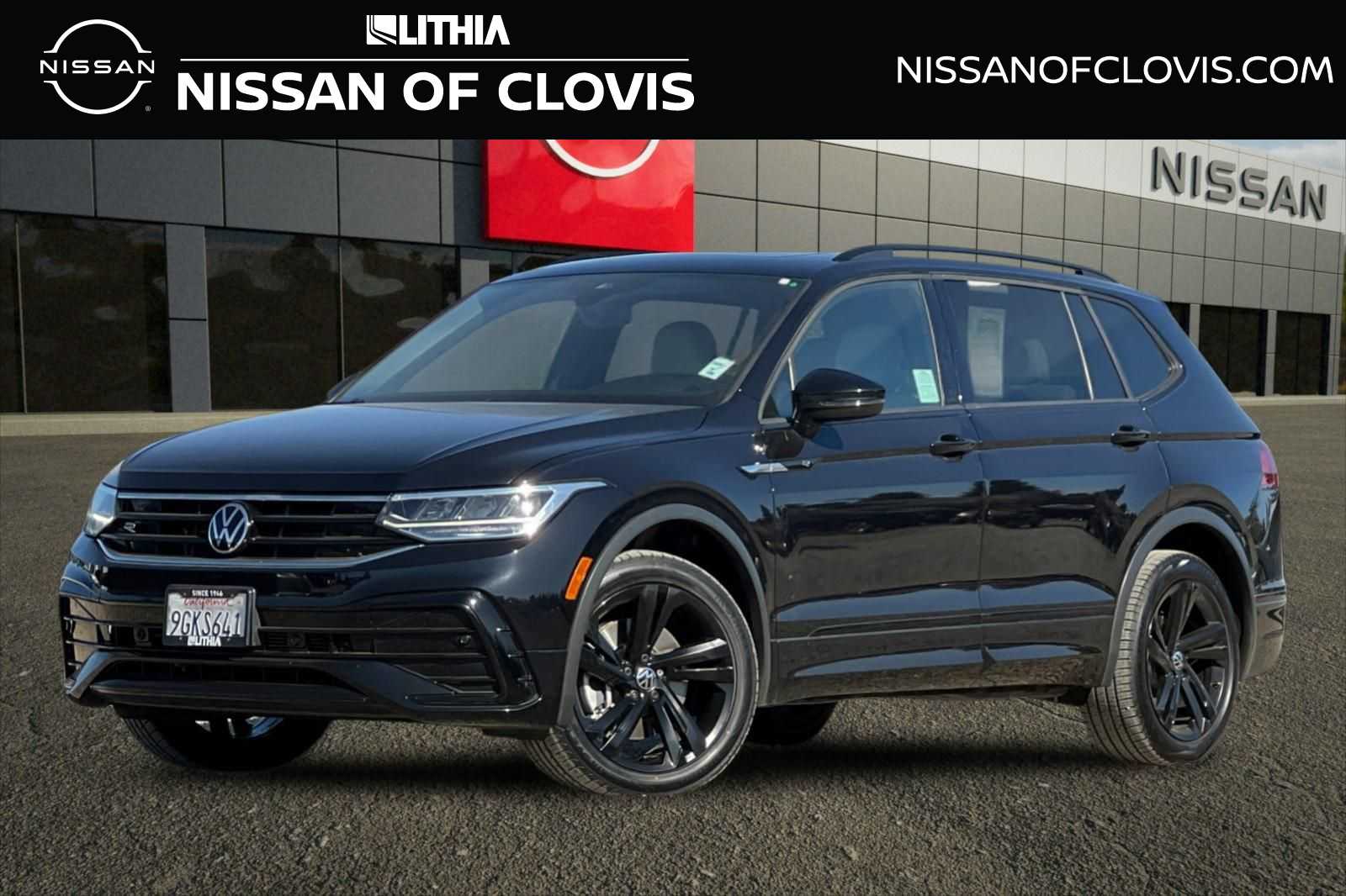 2023 Volkswagen Tiguan SE R-Line Black