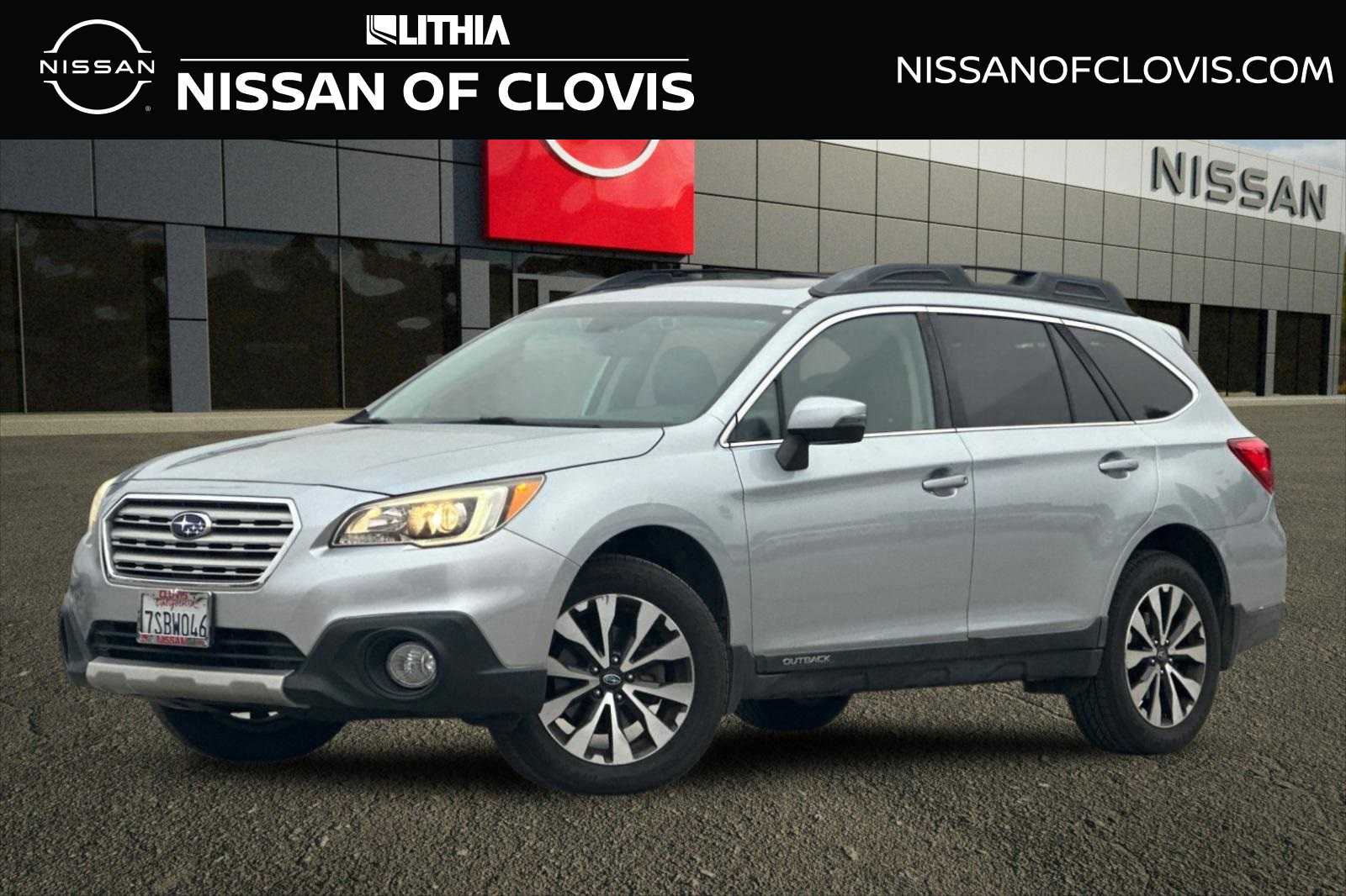 2016 Subaru Outback Limited's photo