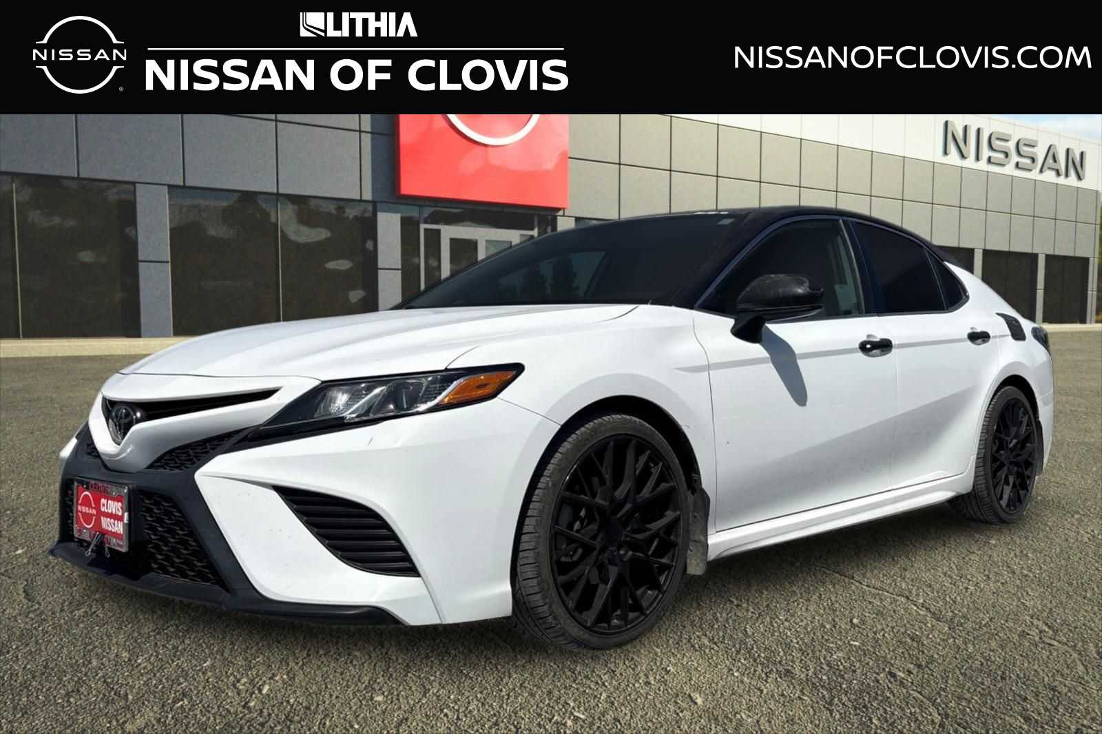 2020 Toyota Camry SE