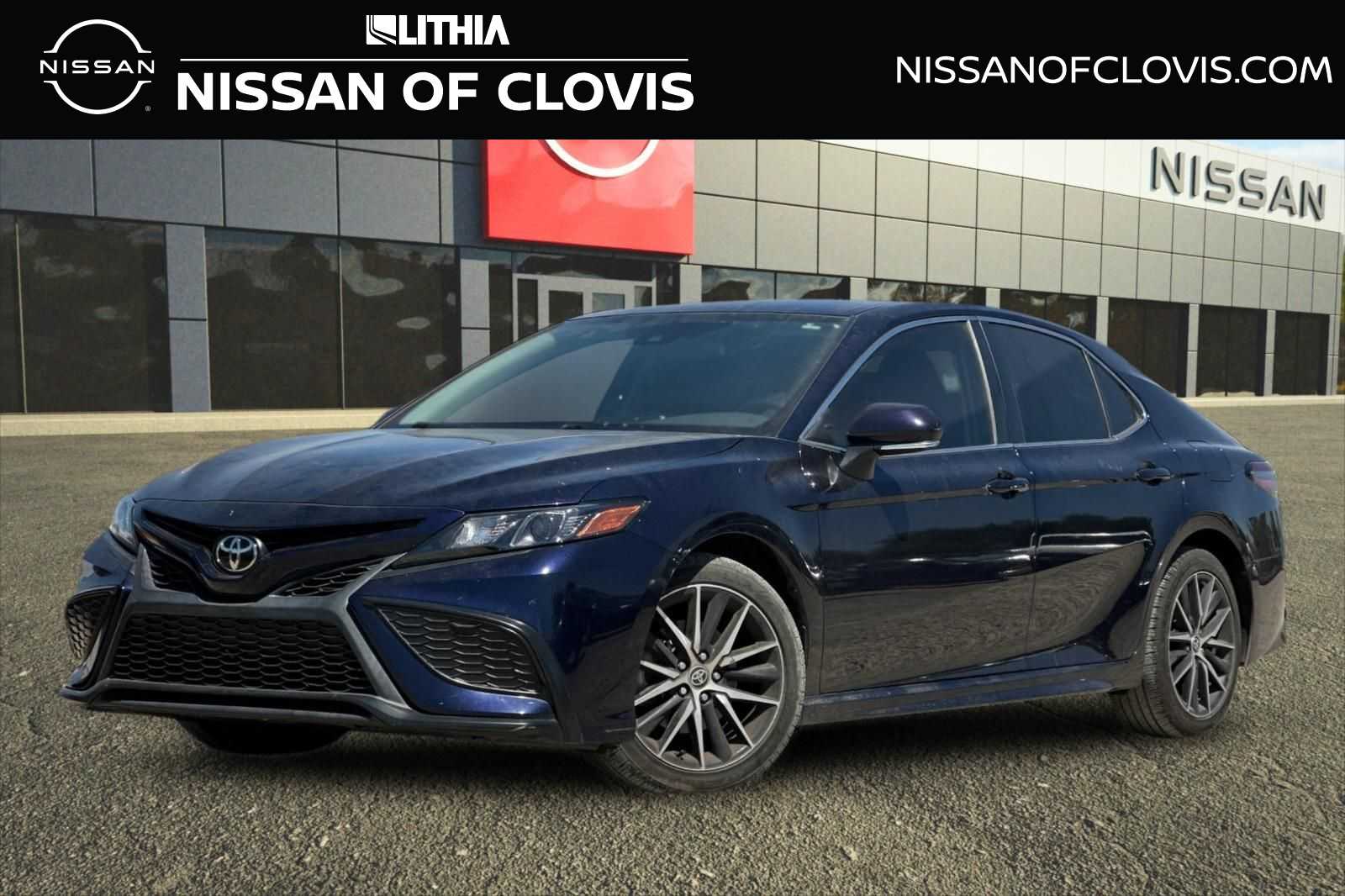 2022 Toyota Camry SE
