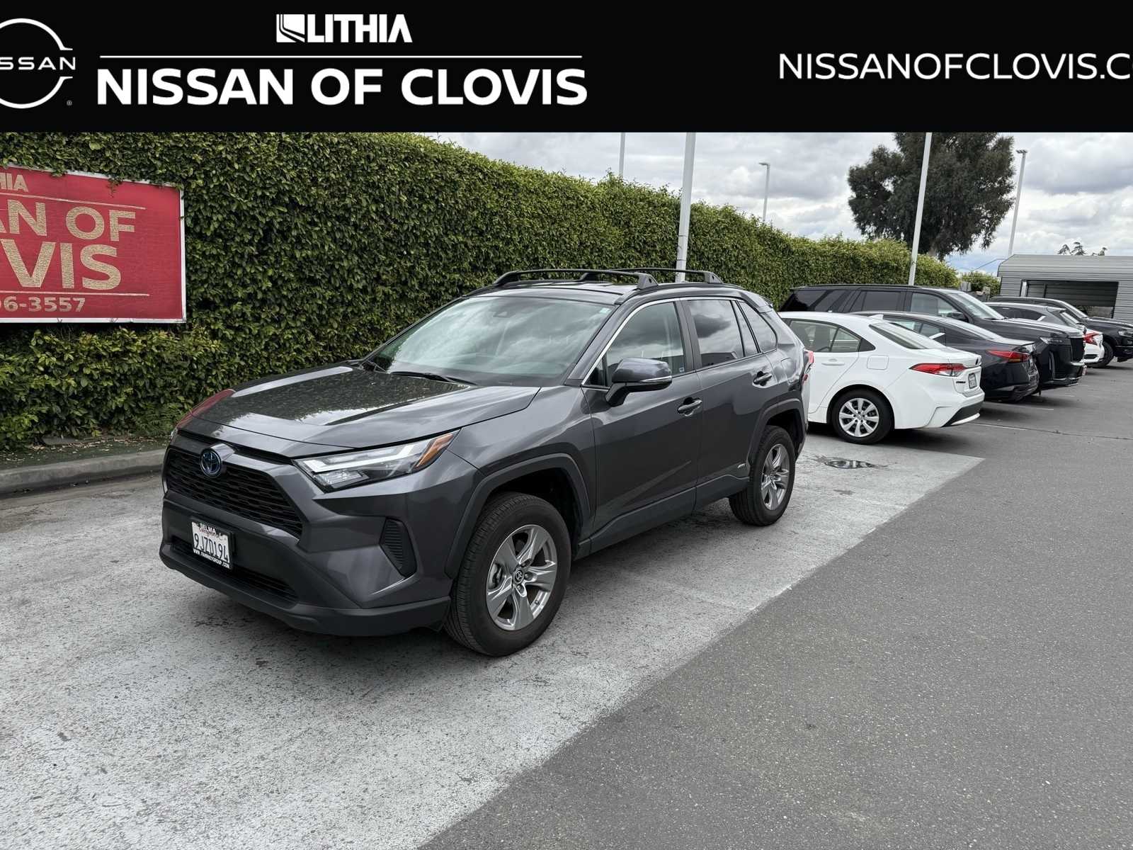 2024 Toyota RAV4 Hybrid LE