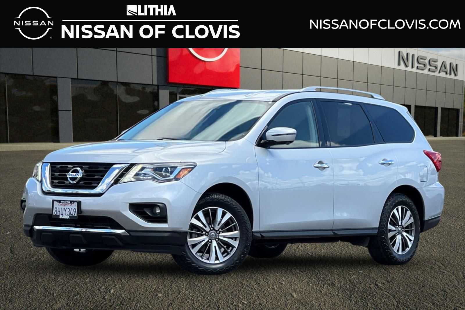 2019 Nissan Pathfinder SL