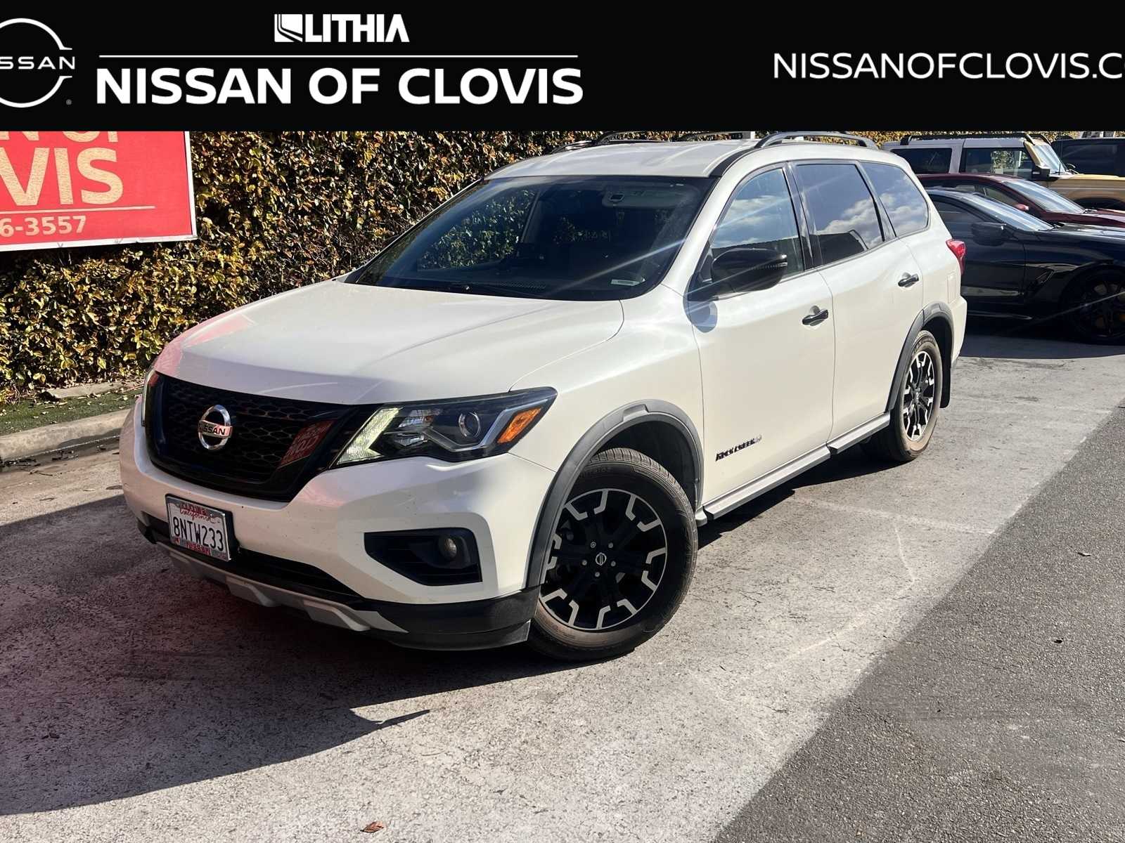 2019 Nissan Pathfinder SV