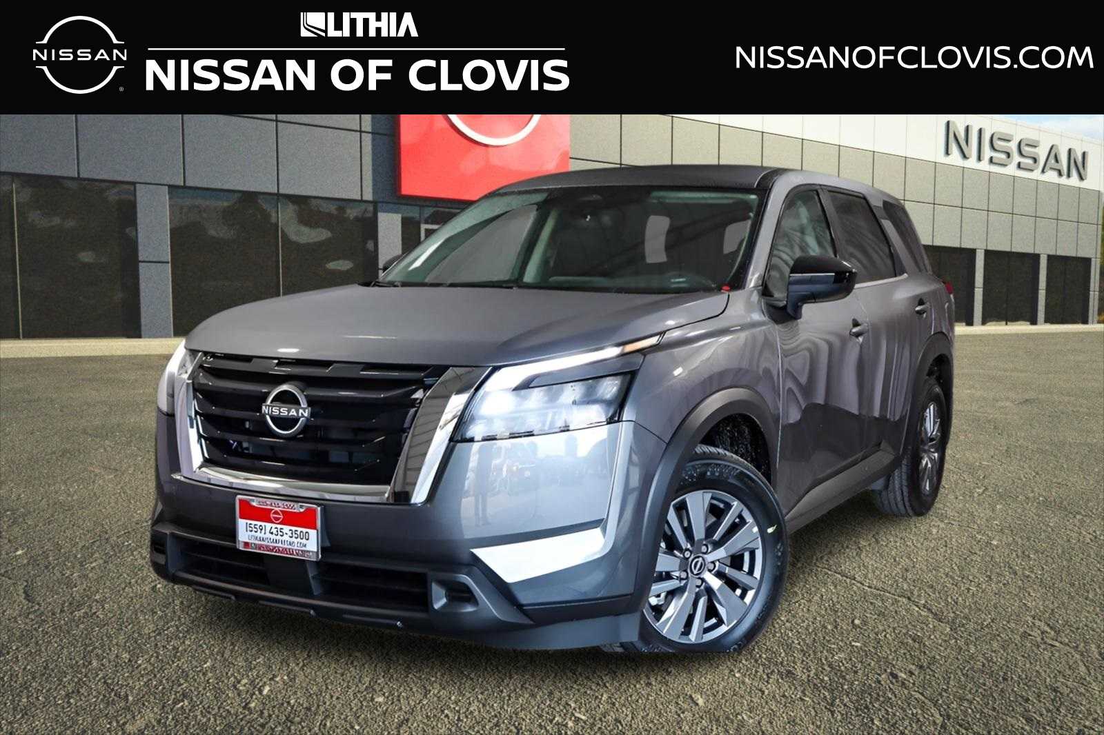 2025 Nissan Pathfinder S