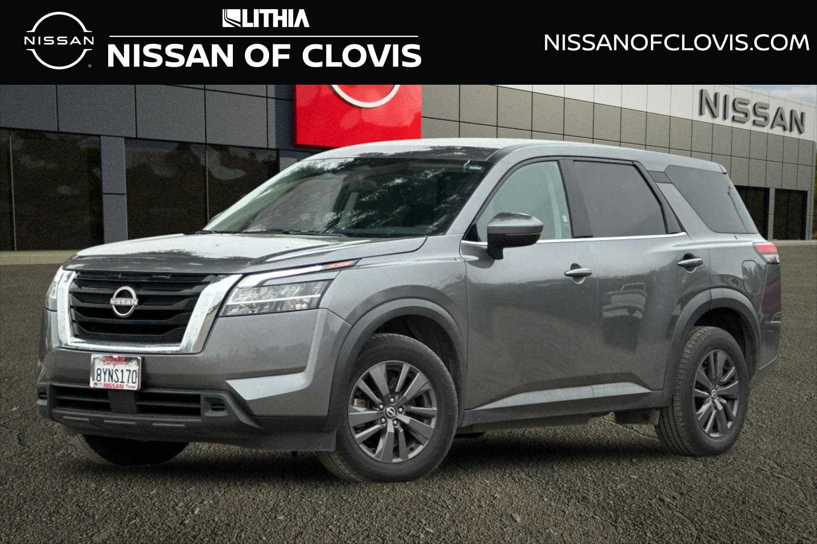 2022 Nissan Pathfinder S