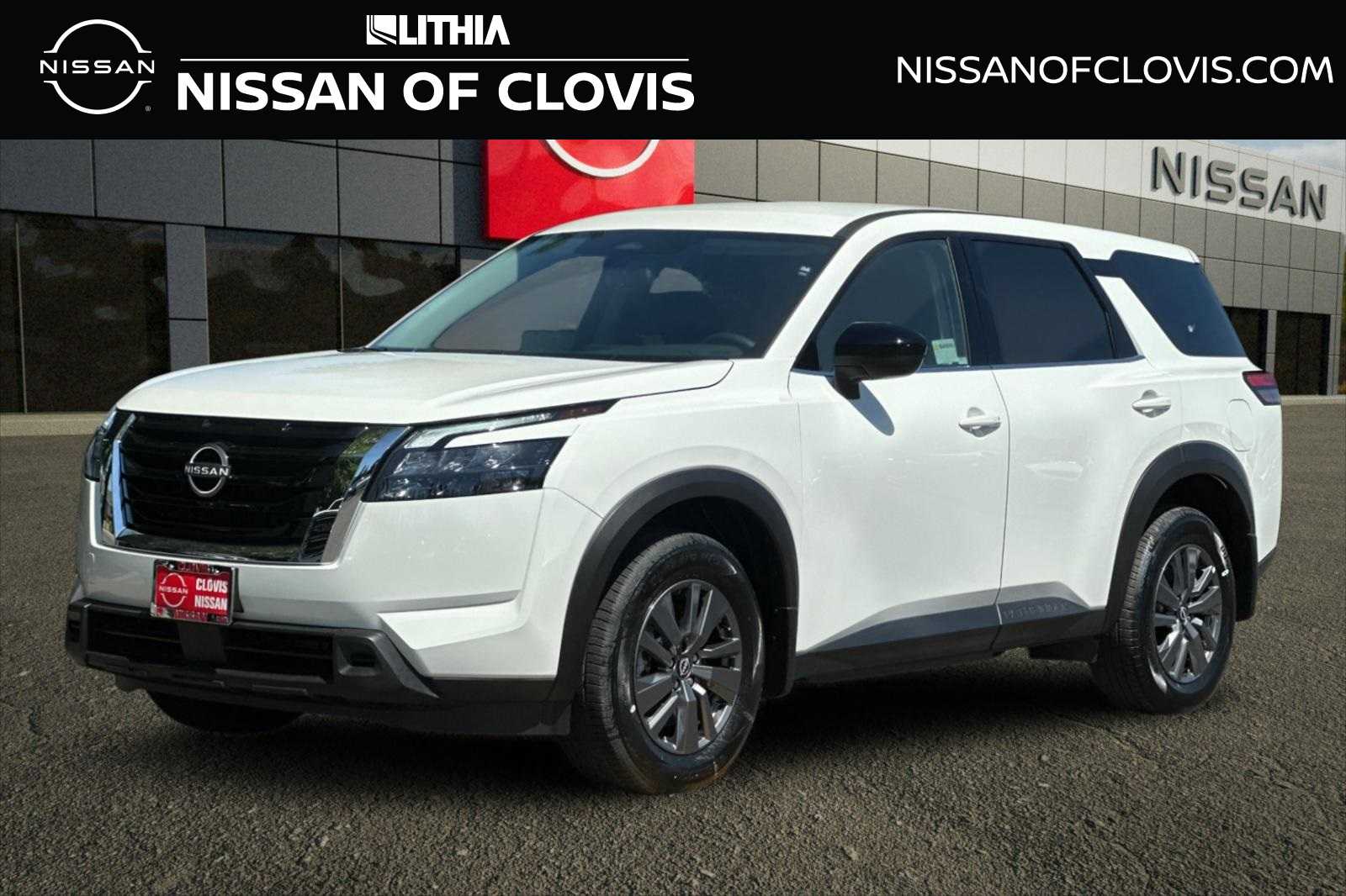 2025 Nissan Pathfinder S