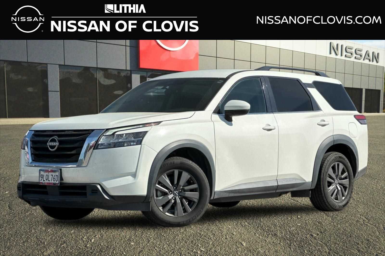 2022 Nissan Pathfinder SV FWD