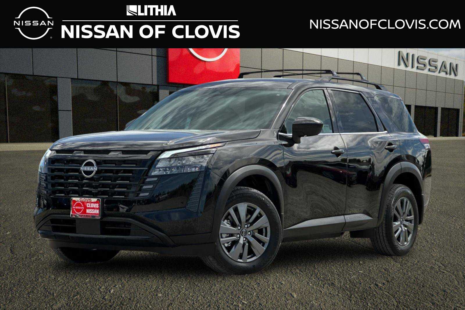 2026 Nissan Pathfinder SV