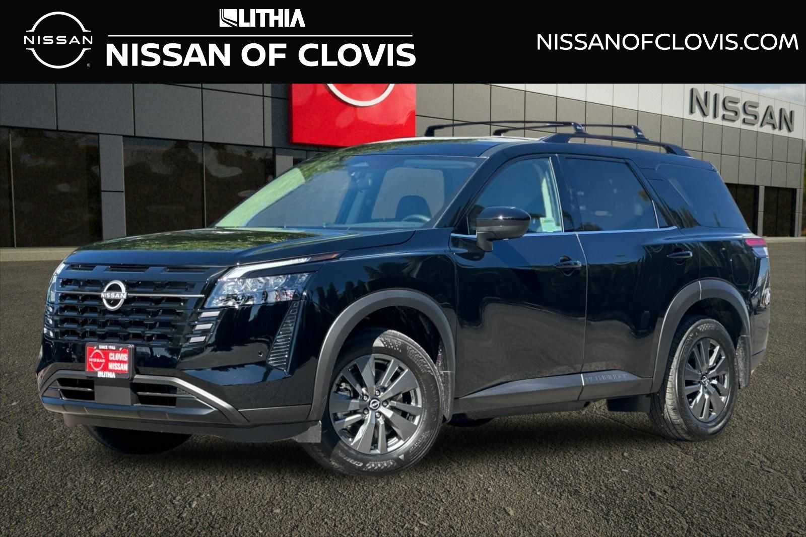 2026 Nissan Pathfinder SV