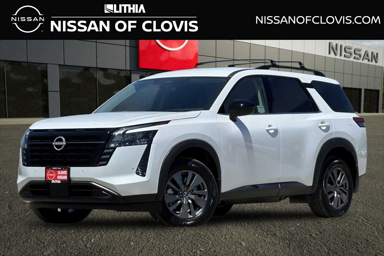 2026 Nissan Pathfinder SV