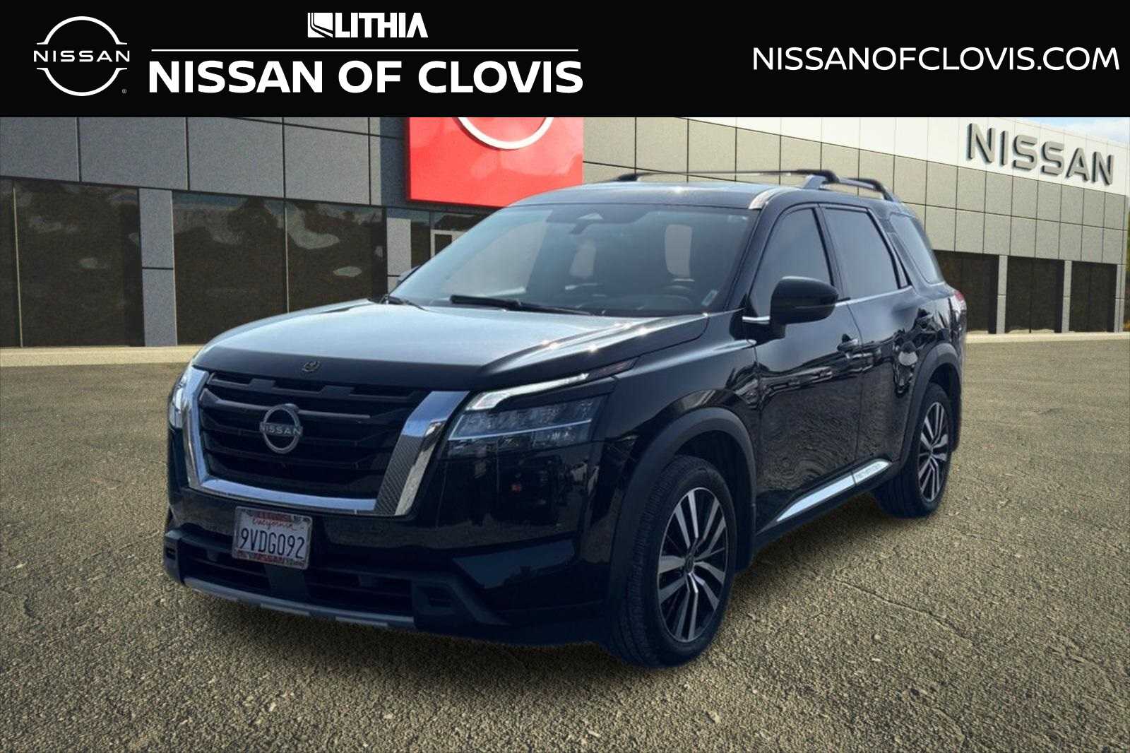 2024 Nissan Pathfinder Platinum