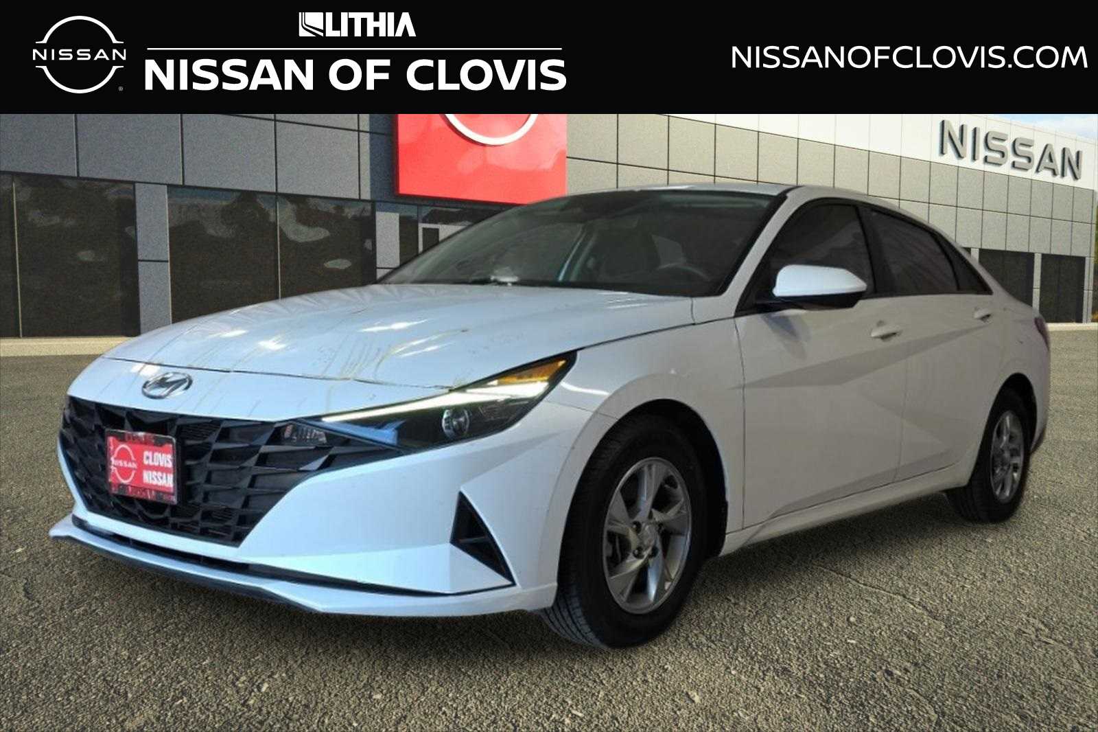 2022 Hyundai Elantra SE