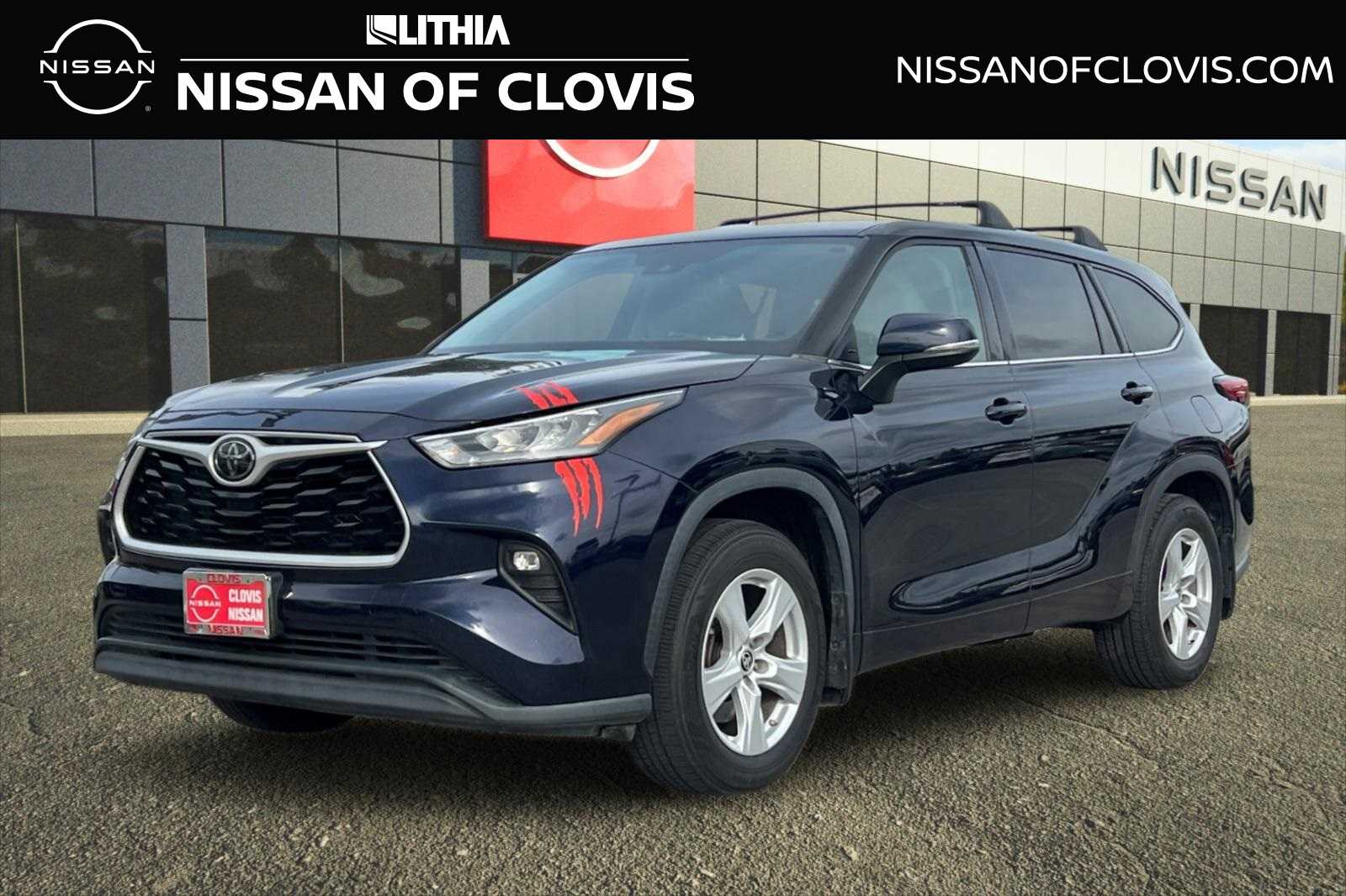 2020 Toyota Highlander LE