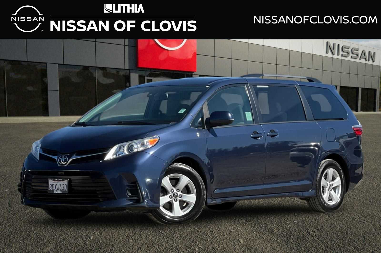 2018 Toyota Sienna LE
