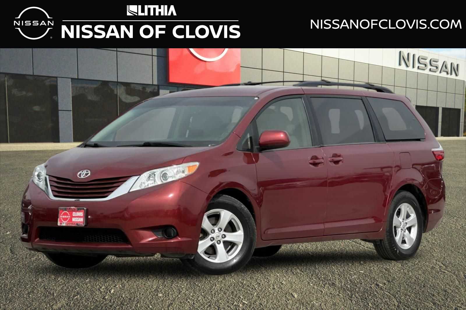 2017 Toyota Sienna LE