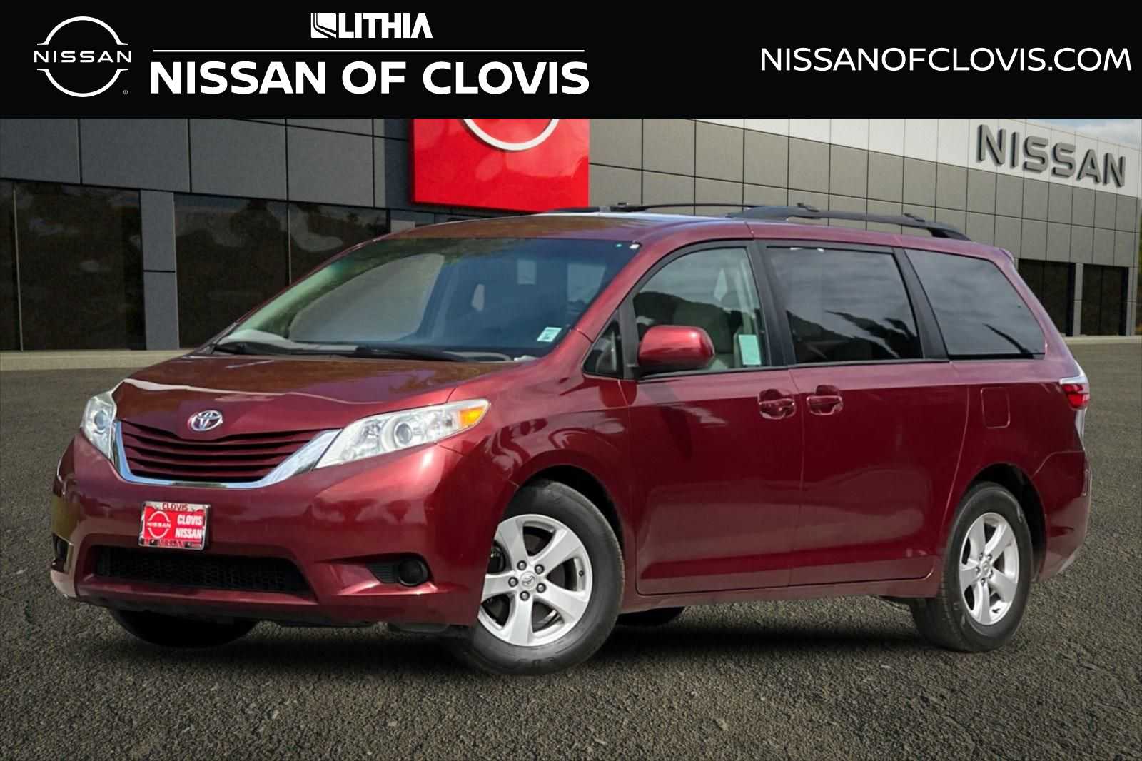 2017 Toyota Sienna LE